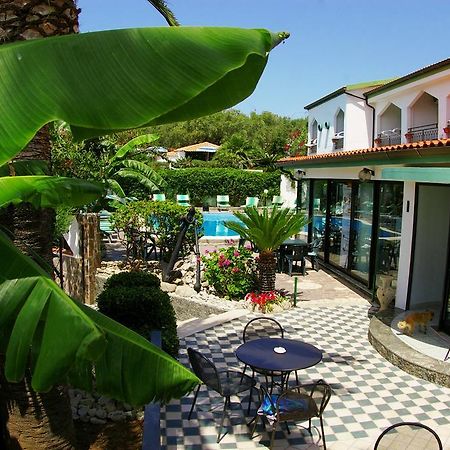 Hotel Marinella Capo Vaticano Zewnętrze zdjęcie