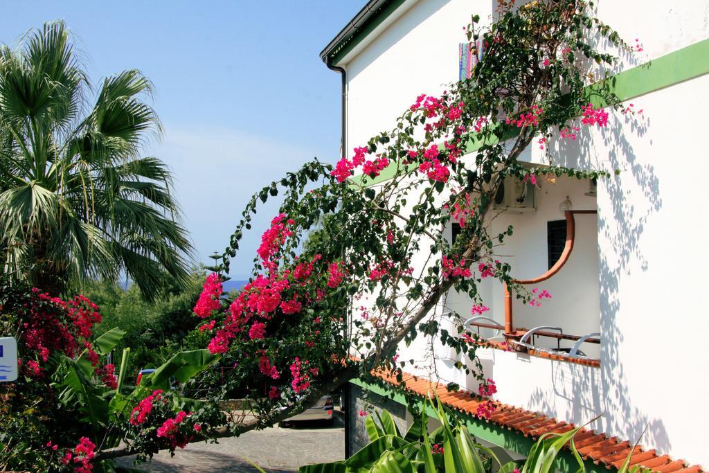 Hotel Marinella Capo Vaticano Zewnętrze zdjęcie