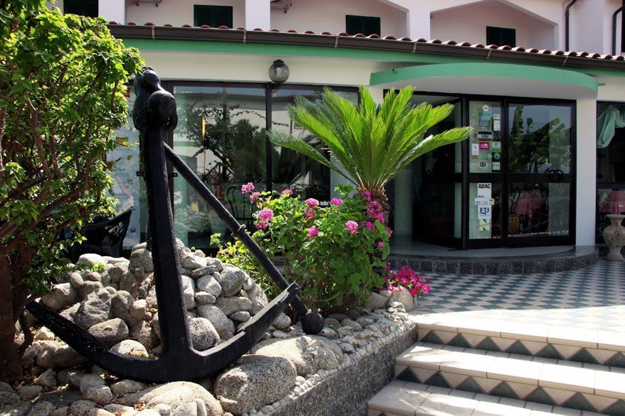 Hotel Marinella Capo Vaticano Zewnętrze zdjęcie
