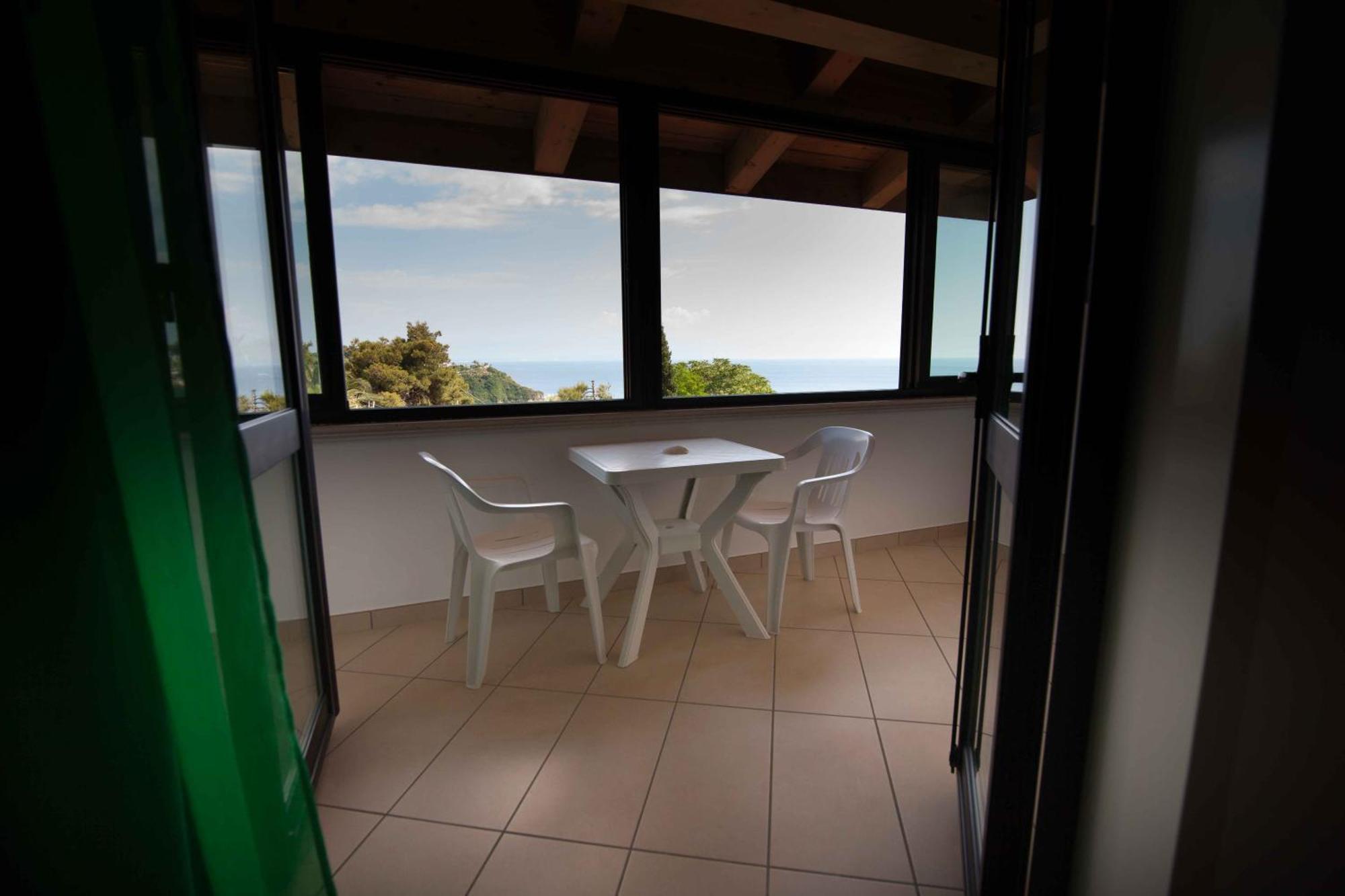 Hotel Marinella Capo Vaticano Zewnętrze zdjęcie