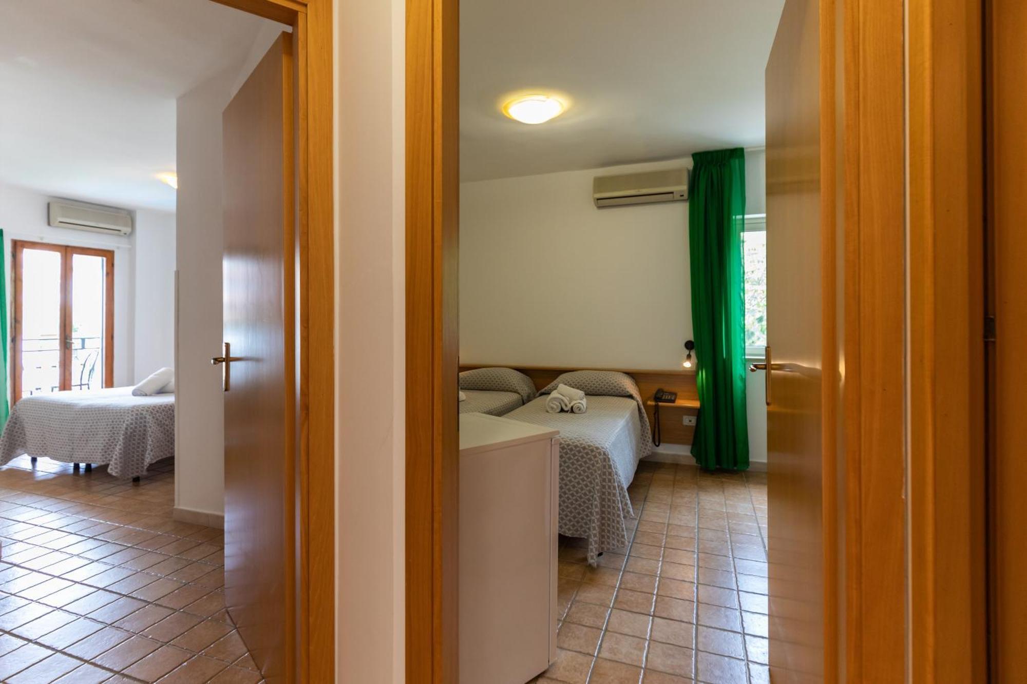 Hotel Marinella Capo Vaticano Zewnętrze zdjęcie